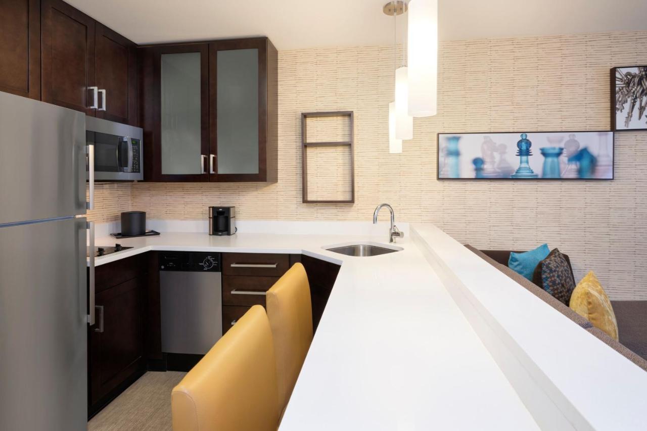 Residence Inn By Marriott Boston Bridgewater Raynham Extérieur photo