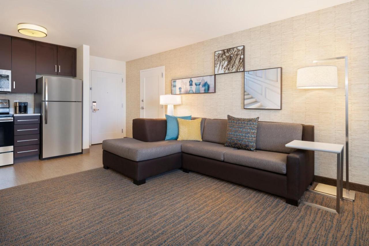 Residence Inn By Marriott Boston Bridgewater Raynham Extérieur photo