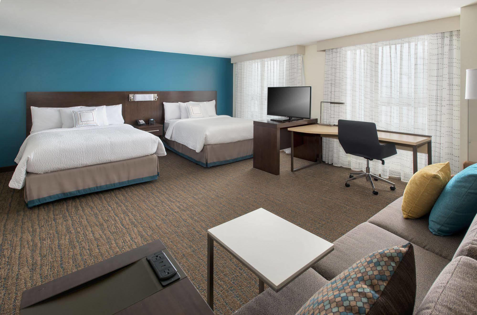 Residence Inn By Marriott Boston Bridgewater Raynham Extérieur photo