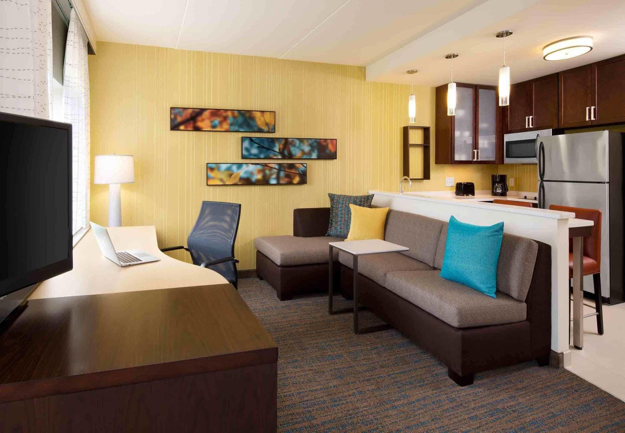 Residence Inn By Marriott Boston Bridgewater Raynham Extérieur photo